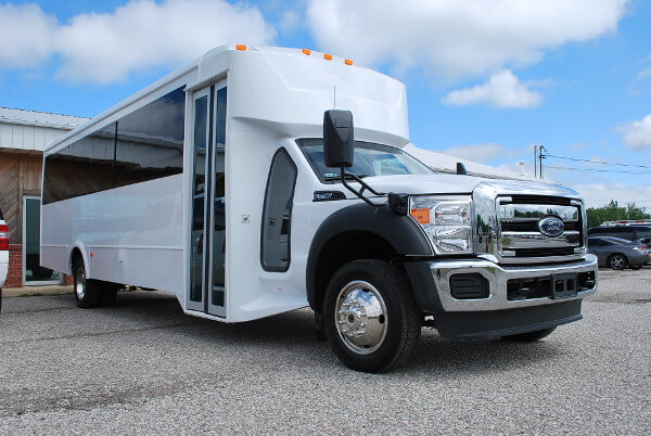 New Orleans 18 Passenger Limo Bus
